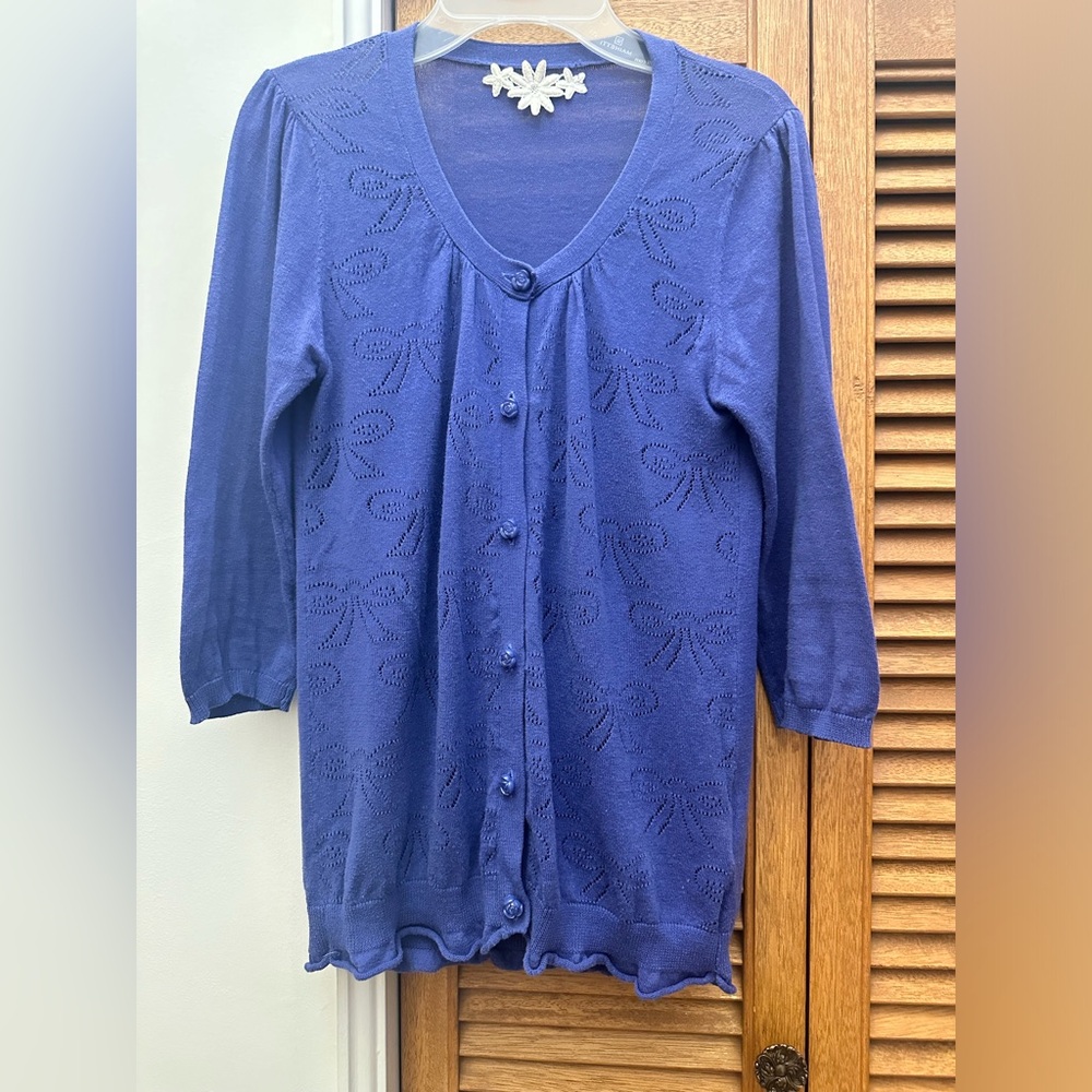 Purple no brand bow print with flower buttons cute cardigan sweater size S